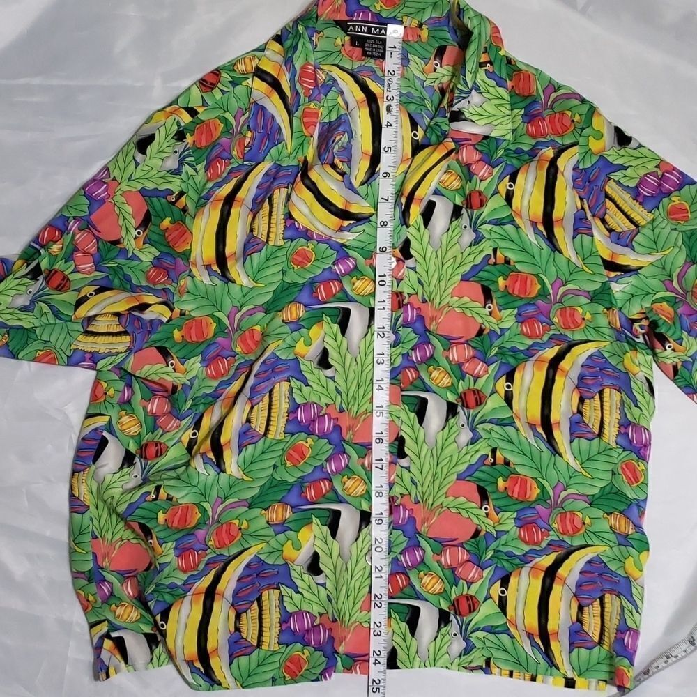 Vintage 90s Ann May 100% Silk Blouse Bright Vibrant Colors Tropical Fish Women L - Picture 10 of 10